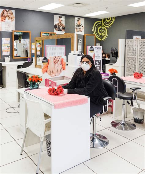 nail salon open until 9pm|Lilly Nails Lounge .